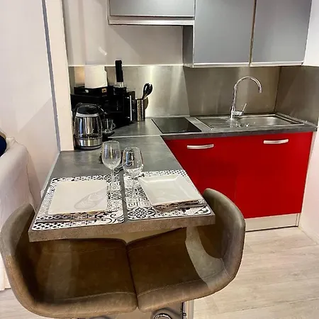 Duplex Hyper-centre Avec Sa Cour Privee Apartment Angers